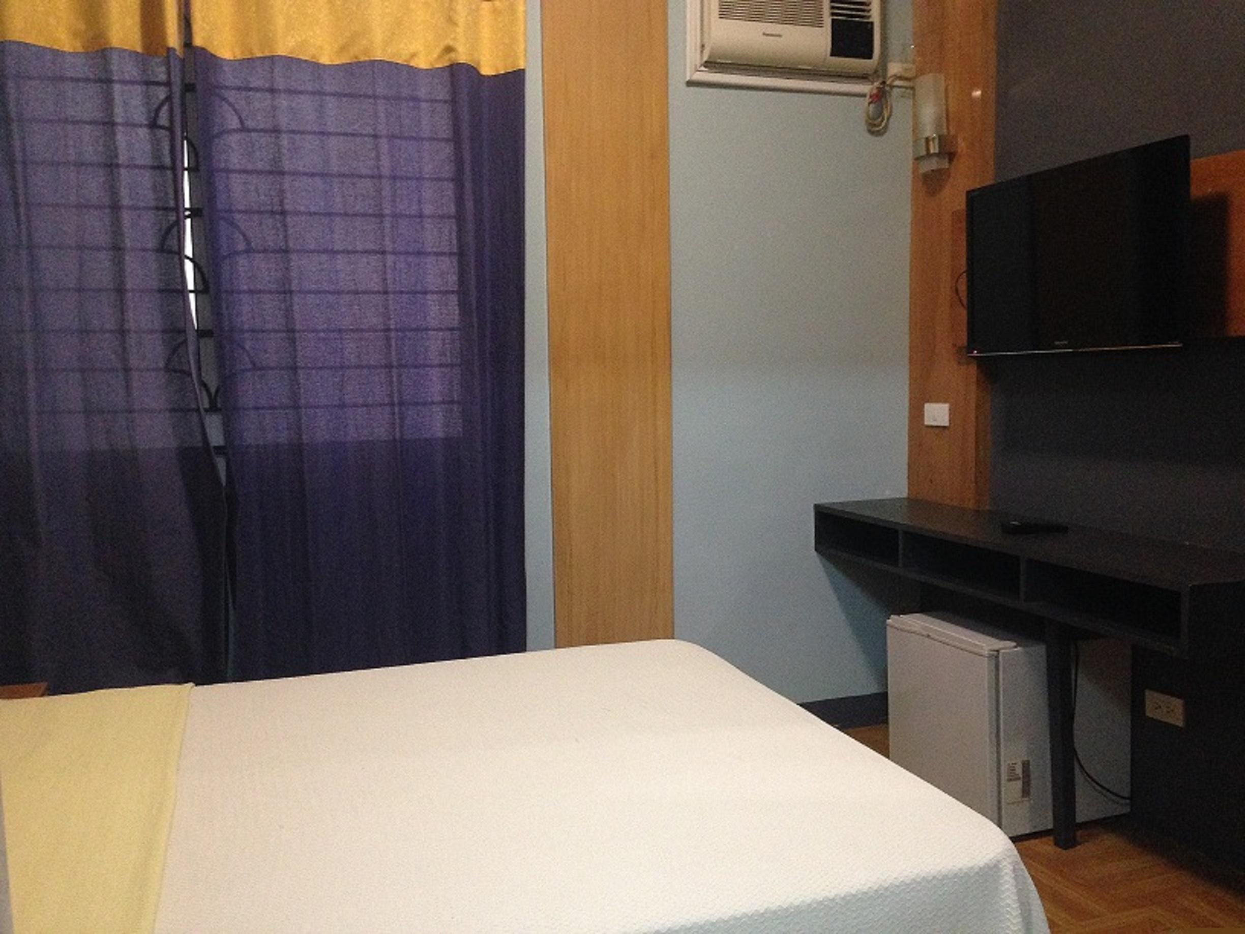 Leesons Residences Manila Esterno foto